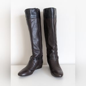 Nine West knee-high boots.. Brown leather with black leather details...Size 7.5